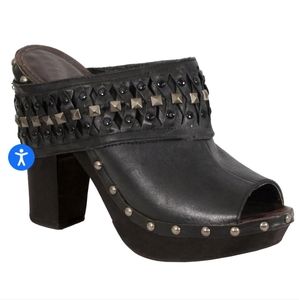 Milwaukee Performance Platform Leather Heels